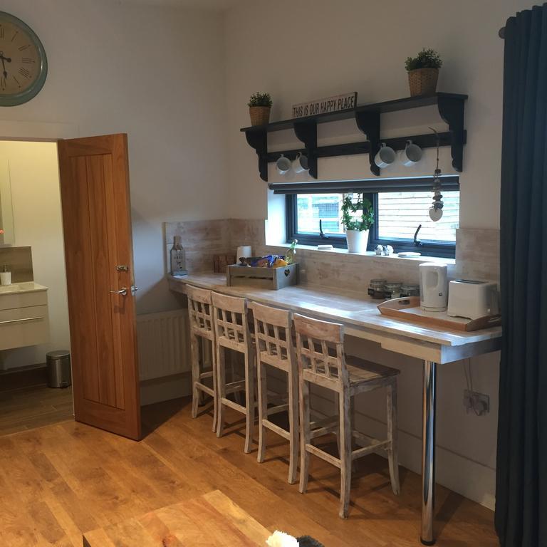 Willow Court Farm Studio West & Petting Farm, 8 Mins To Legoland & Windsor, 15 Mins To Lapland Uk Holiday home Windsor